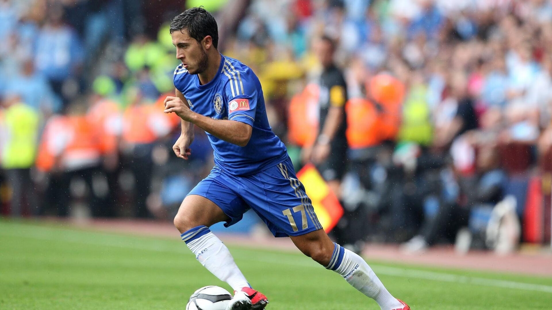 爱游戏下载-当巴格达的炮火化为掌声,德布劳内在战争废墟球场的末节神迹