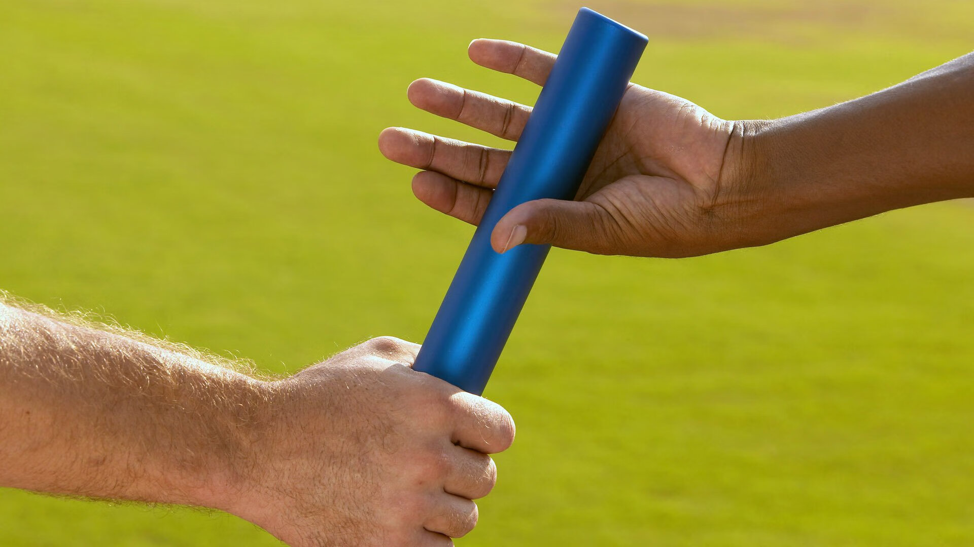 西甲德比与步行者翻盘，体育如何成为现代社会的安全阀？