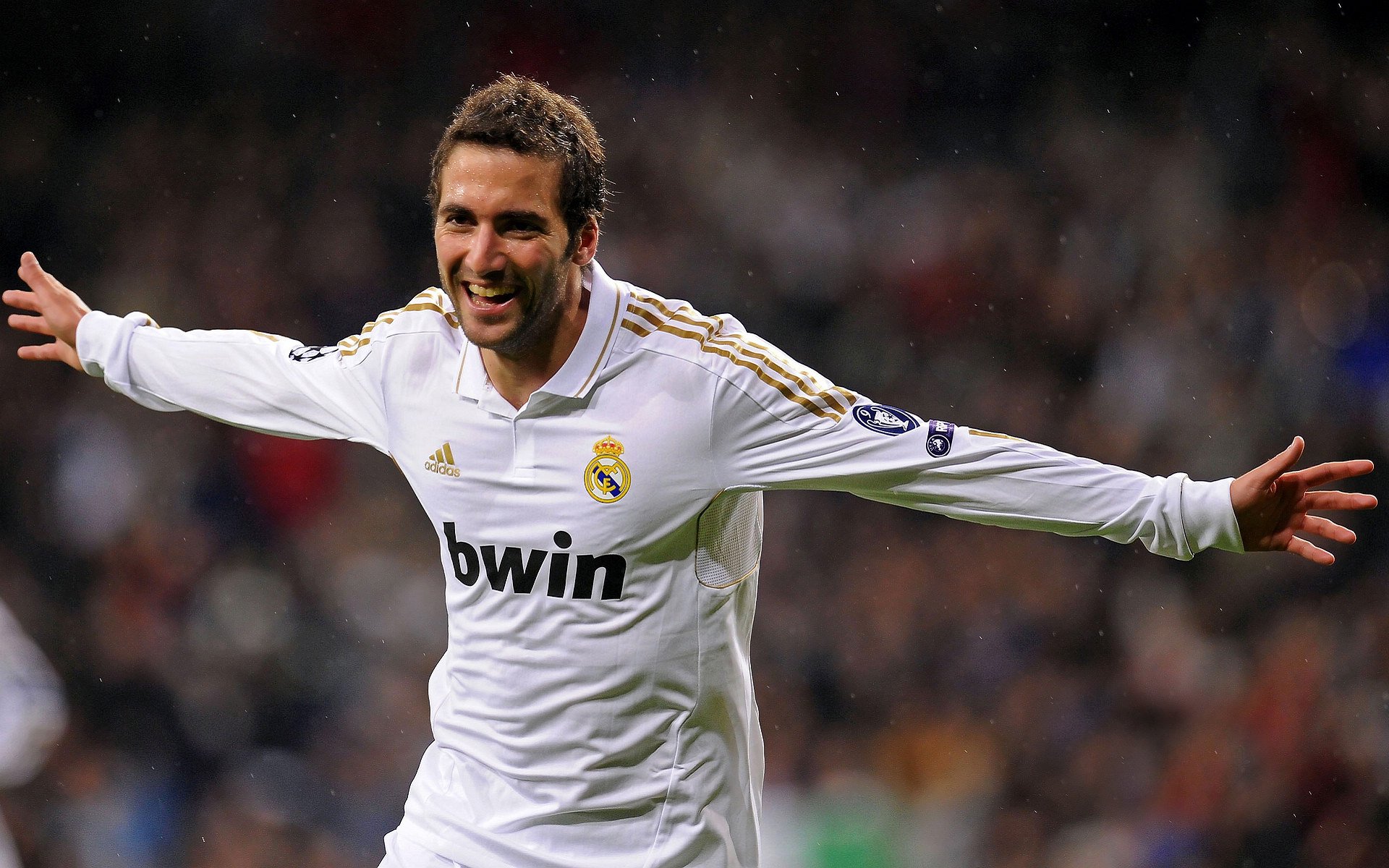 爱游戏官网-梅西一脚踢碎悬念，爱尔兰预言照亮伊拉克暗夜